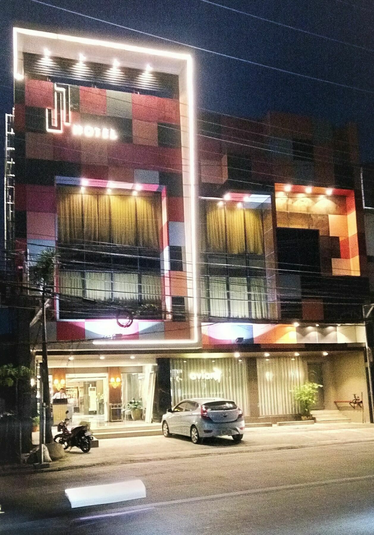 J7 Hotel Iloilo Esterno foto